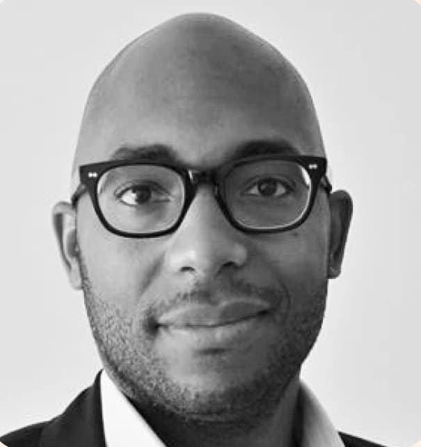 Entrepreneur et leader stratégique.